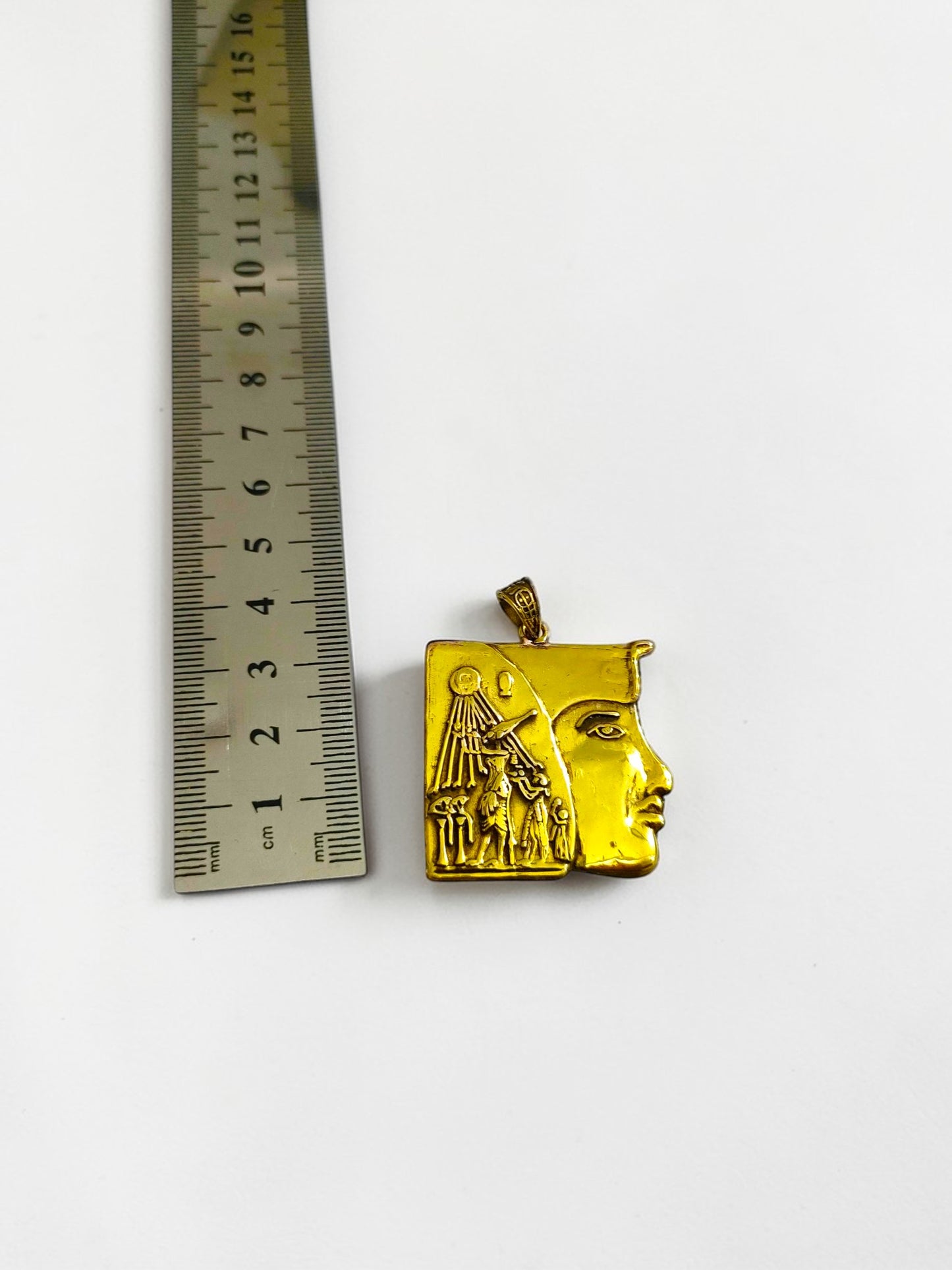 Gold Akhenaten Pendant, King Praying to Aten Necklace, Ancient Egyptian Jewelry, Pharaoh Amulet, Spiritual Gift for Him Her