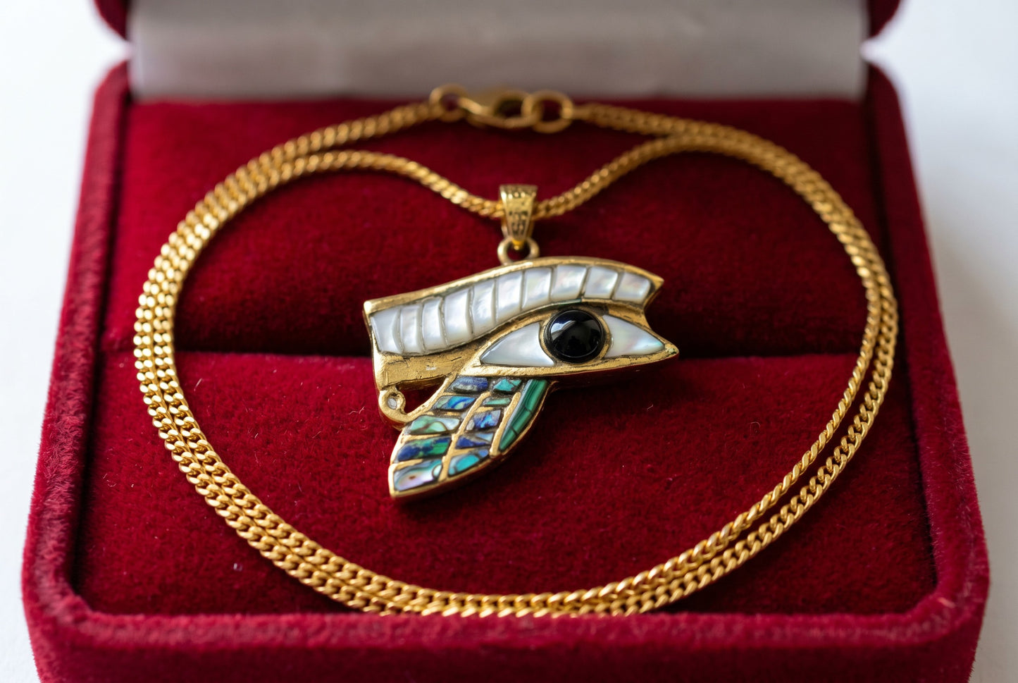 Gold Eye of Horus Mother of Pearl Abalone Necklace, Egyptian Revival Jewelry, Eye of Horus Pendant, Talisman Gift, Protection Charm