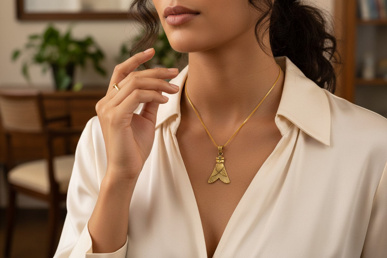 Gold Fly of Valor Pendant, Ancient Egyptian Warrior Amulet, Military Honor Symbol Necklace, Pharaoh Jewelry, Spiritual Protection Talisman, Gift for Him